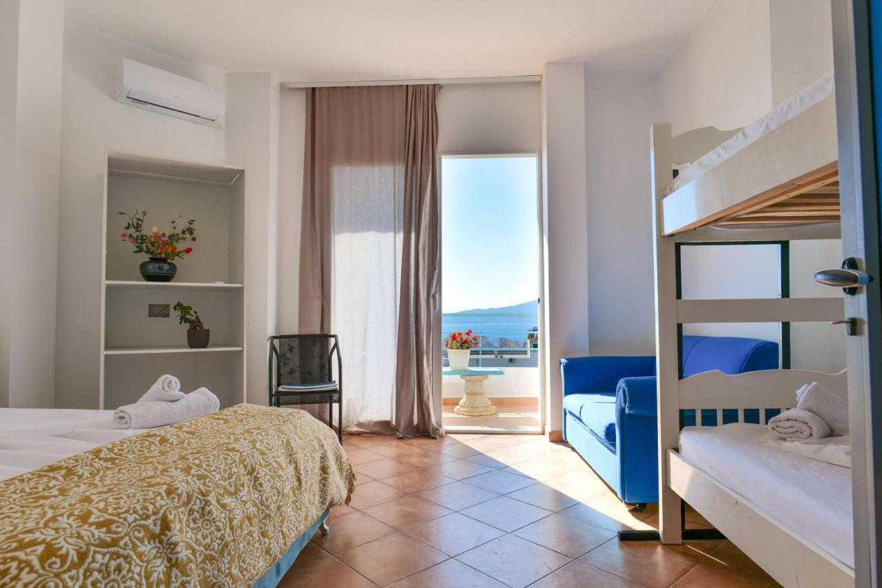 Hotel Leon Saranda Oda fotoğraf