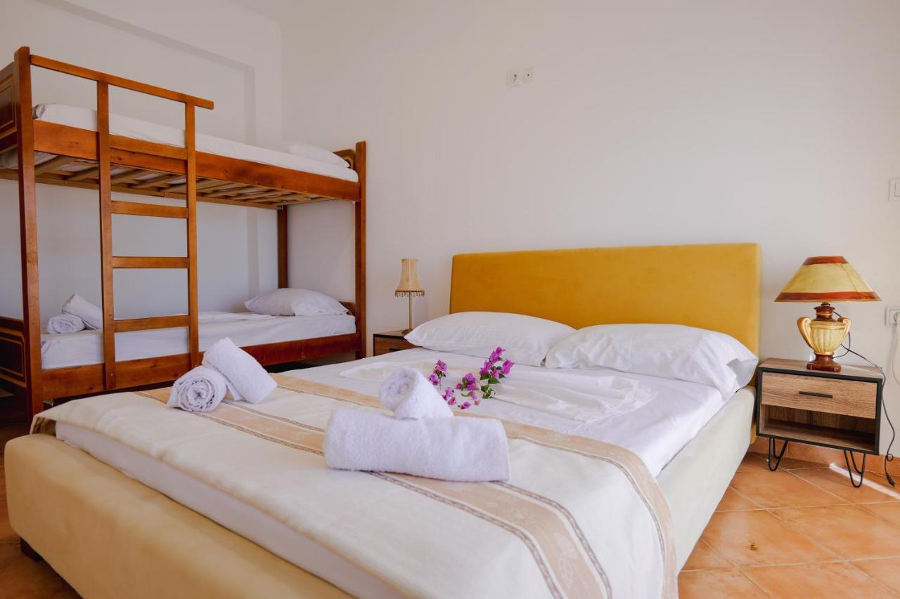Hotel Leon Saranda Dış mekan fotoğraf